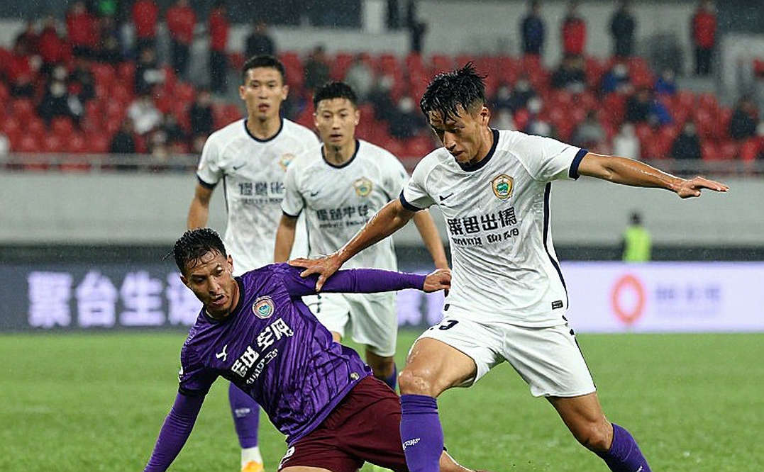 The On-Chain Illusion: Why Blockchain Won't Rewrite Football's Agent Economy The On-Chain Illusion: Why Blockchain Won't Rewrite Football's Agent Economy