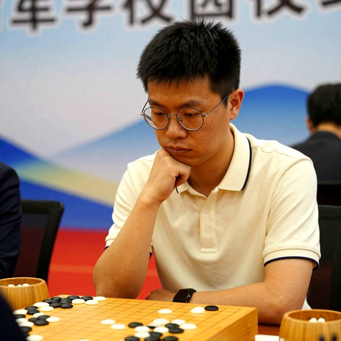 ChessBase Magazine #225: The Steel Cupboard's Echo and the Market for Training Material