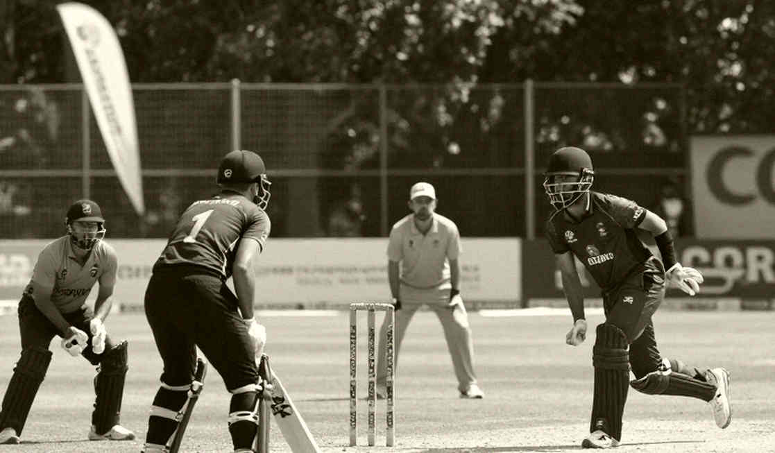 Mirpur's Twelve Zones: Bangladesh's Middle-Over Spin Band and a Three-Match Rolling Average