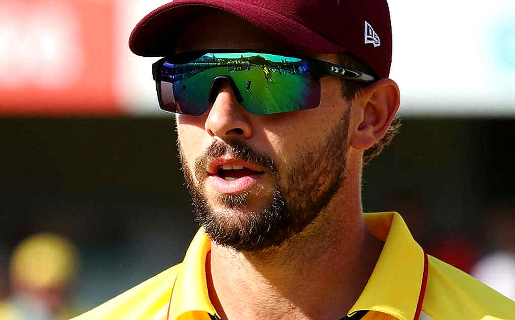 শহরের প্রান্তে দাঁড়িয়ে খেলার হিসাব মেলানো: ক্রিকেটের ভেতরে ঢোকার একটি ভিন্ন পথ শহরের প্রান্তে দাঁড়িয়ে খেলার হিসাব মেলানো: ক্রিকেটের ভেতরে ঢোকার একটি ভিন্ন পথ