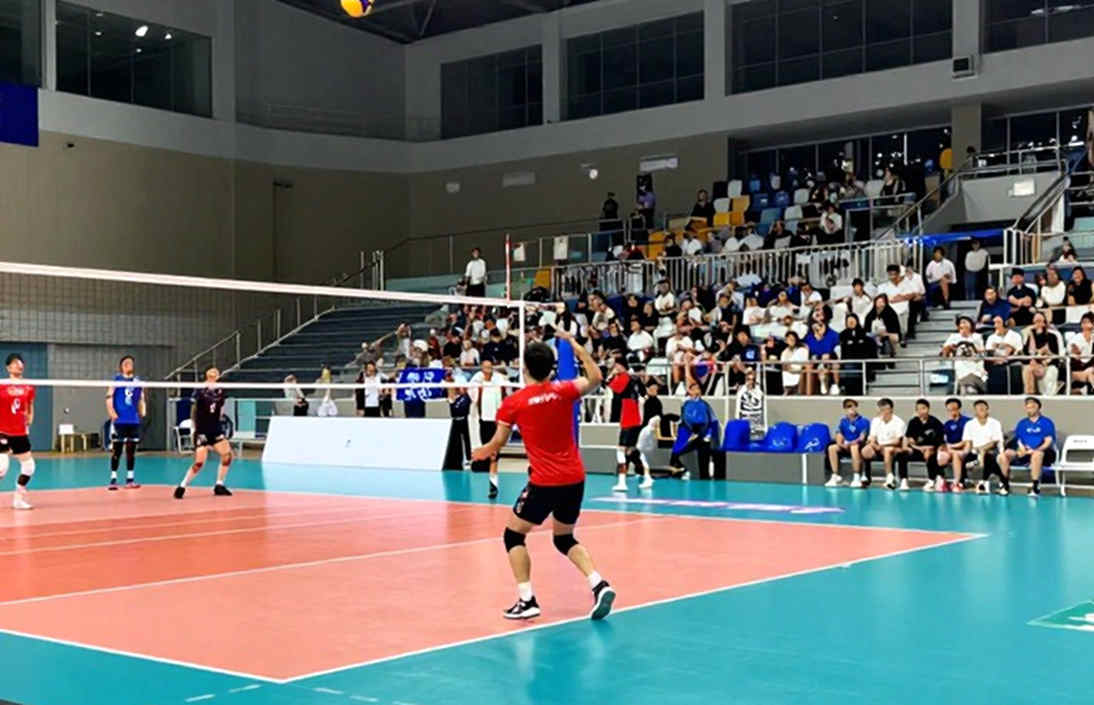 ক্যাম্পাসকে মঞ্চ বানানোর আগে হিসাবের খাতা: লিগা ভলি মাহাসিসওয়া ২০২৬ ক্যাম্পাসকে মঞ্চ বানানোর আগে হিসাবের খাতা: লিগা ভলি মাহাসিসওয়া ২০২৬