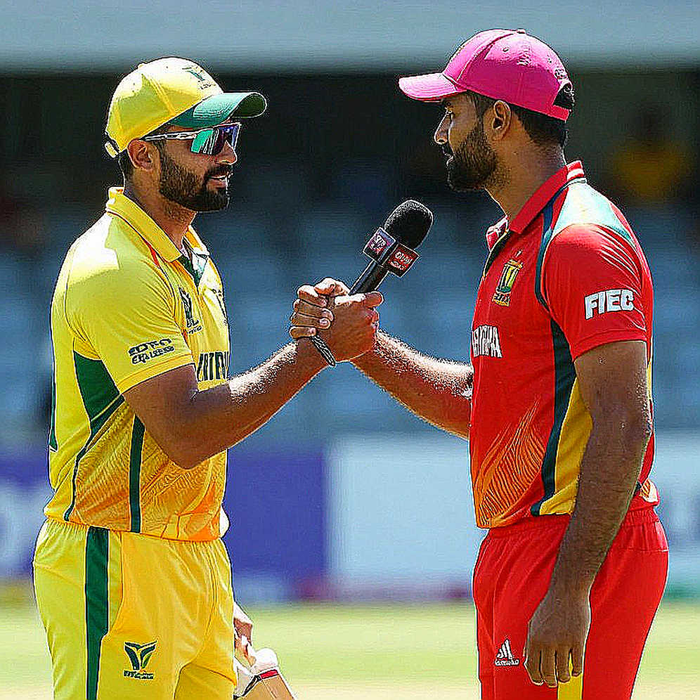 অধিনায়কত্ব শেষ, যাত্রা চলছে — হারমানপ্রীত কৌরের রেখে যাওয়া রেকর্ডের সীমানা