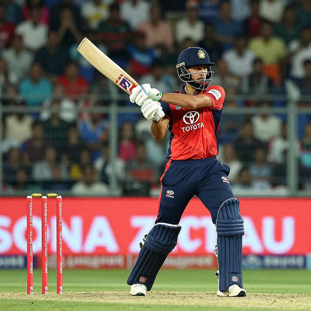 কাইনাত ইমতিয়াজের অবসর: ৪০ ক্যাপের হিসাব যেভাবে পাকিস্তানি নারী ক্রিকেটের নির্বাচন-দরজার গল্প বলে