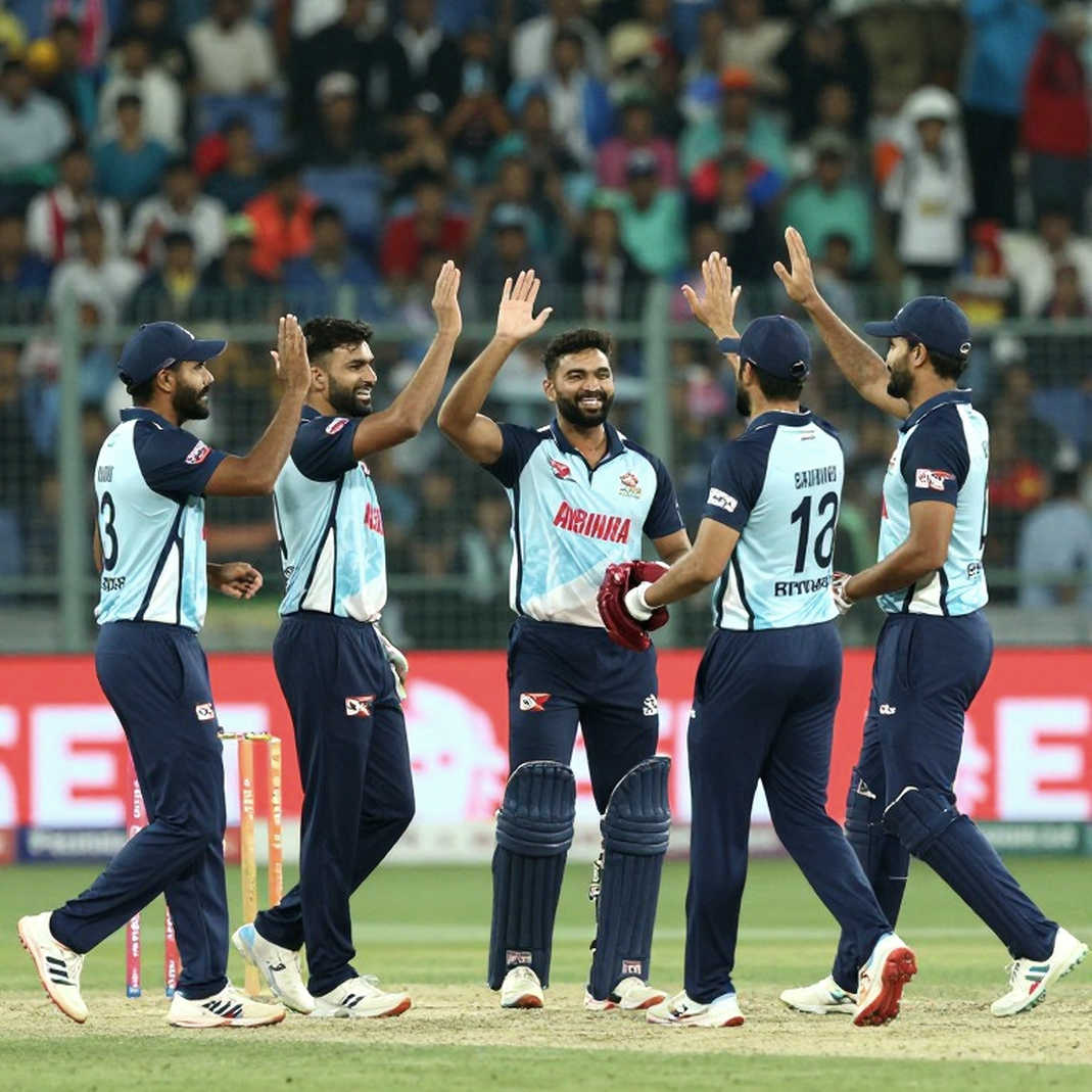 দুই মিনিট একচল্লিশ সেকেন্ড: নিয়মিত মৌসুমে বোলিং আক্রমণের নাড়ি কোথায় হারায় দুই মিনিট একচল্লিশ সেকেন্ড: নিয়মিত মৌসুমে বোলিং আক্রমণের নাড়ি কোথায় হারায়