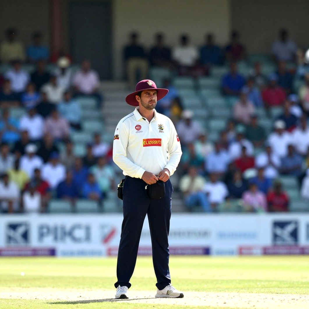 ফাঁকা লেজার: যখন ক্রিকেট বিশ্লেষণের হাতে সাক্ষ্য থাকে না ফাঁকা লেজার: যখন ক্রিকেট বিশ্লেষণের হাতে সাক্ষ্য থাকে না