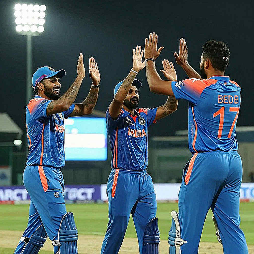 এনওসি থেকে অকশন: এশিয়ার ক্রিকেট বাজারে লেজারই এখন আসল স্কোরবোর্ড এনওসি থেকে অকশন: এশিয়ার ক্রিকেট বাজারে লেজারই এখন আসল স্কোরবোর্ড
