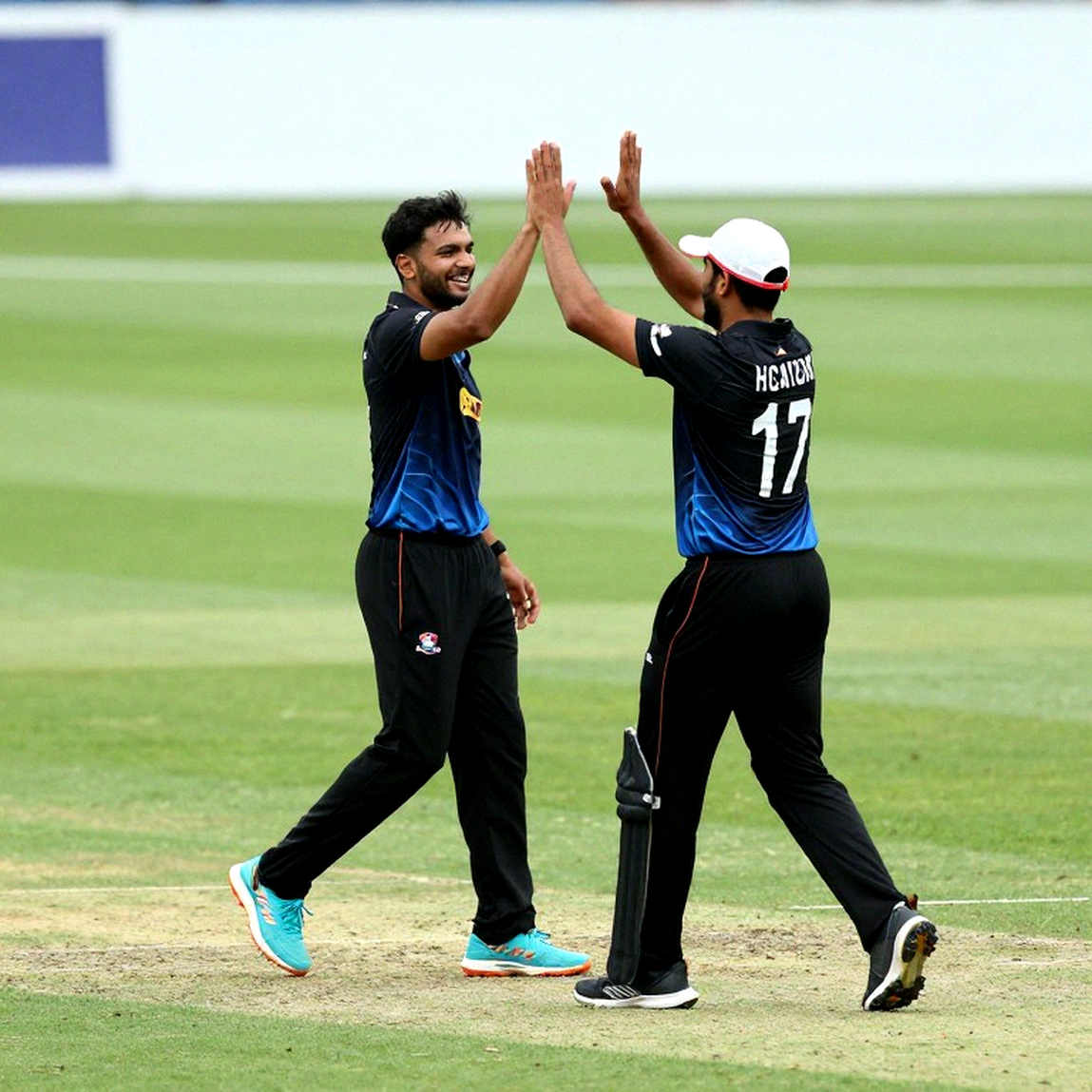 The Quiet Trap of the Middle Overs: Where Asian ODI Matches Are Actually Built The Quiet Trap of the Middle Overs: Where Asian ODI Matches Are Actually Built